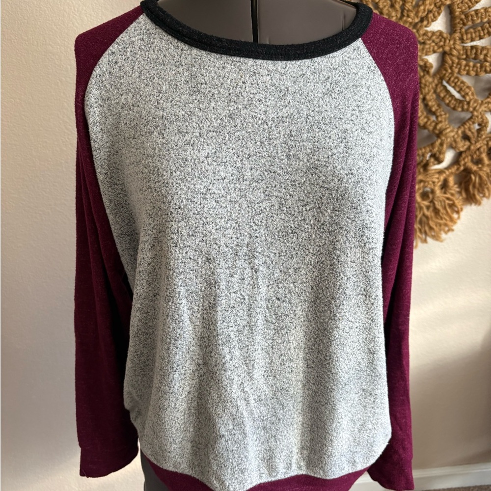 Cozy  Two-Tone Raglan Sweater - Burgundy and Heather Gray Size L